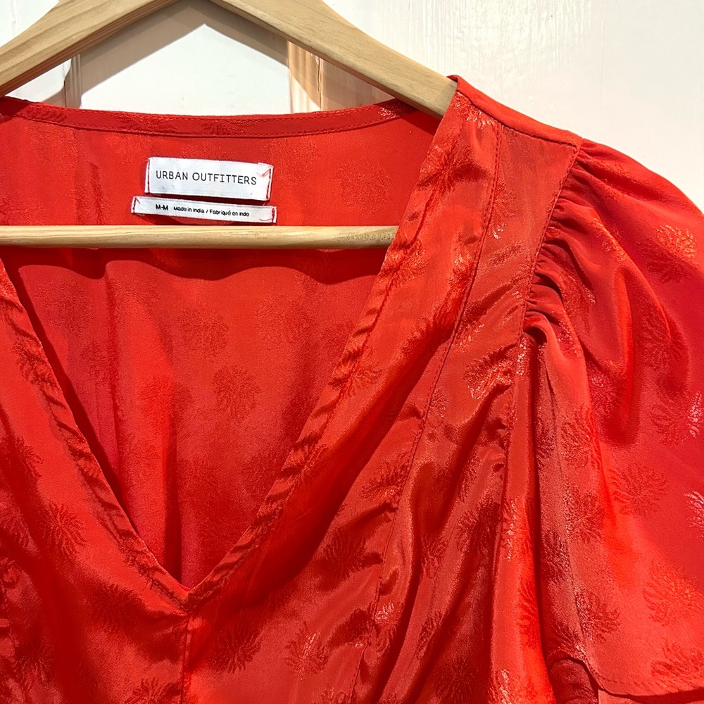 {Urban Outfitters} Red Satin Crop Top - Picture 3 of 8